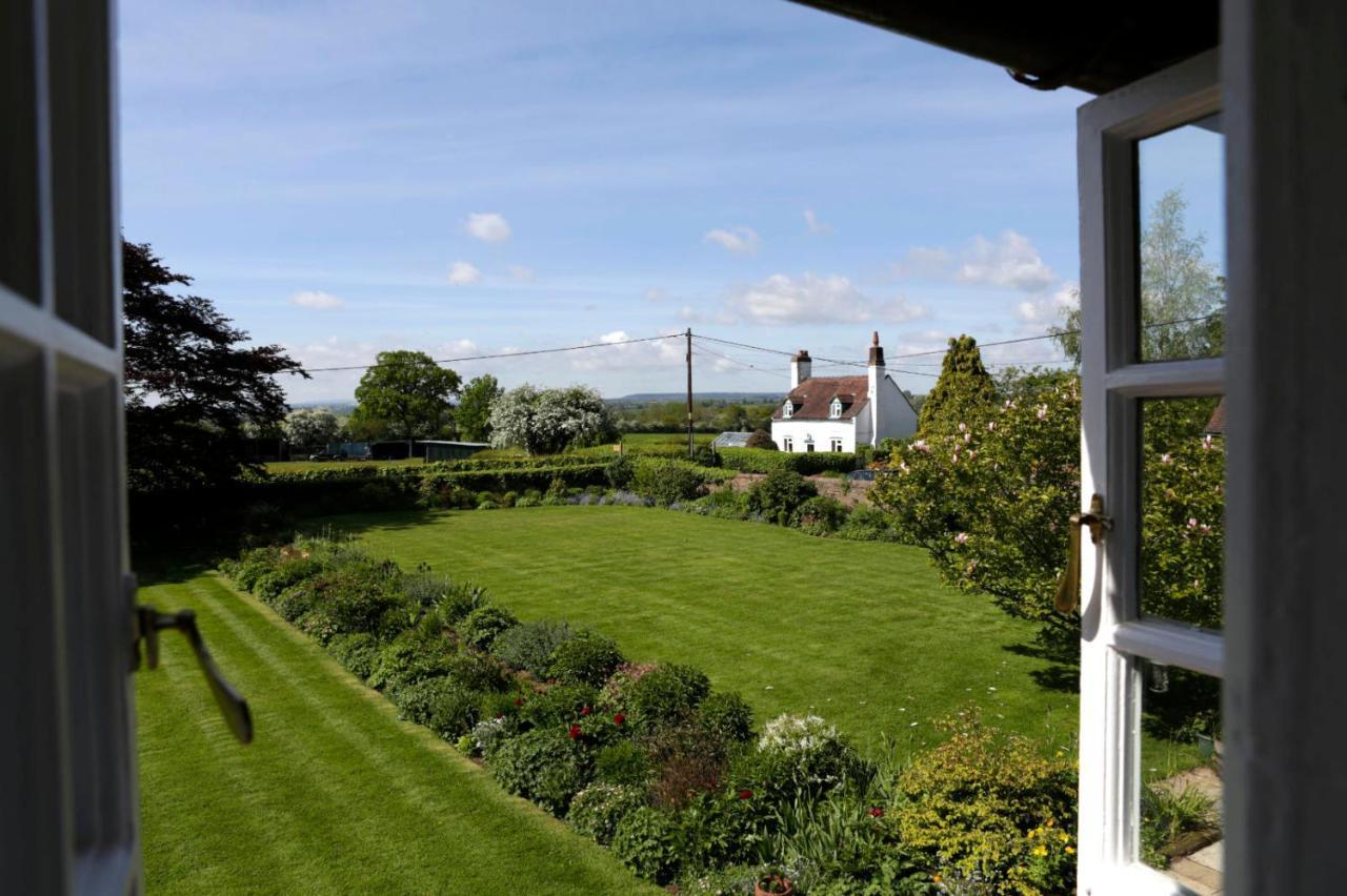 Church Farm B&B Near Telford And Ironbridge Shifnal Exteriör bild